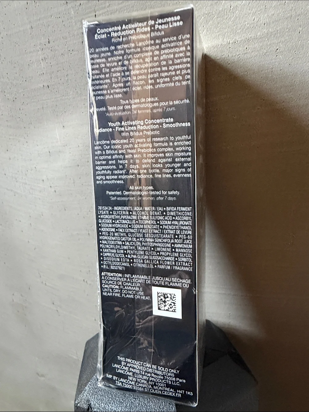 Lancôme Advanced Génifique Serum in Charcoal Black Packaging